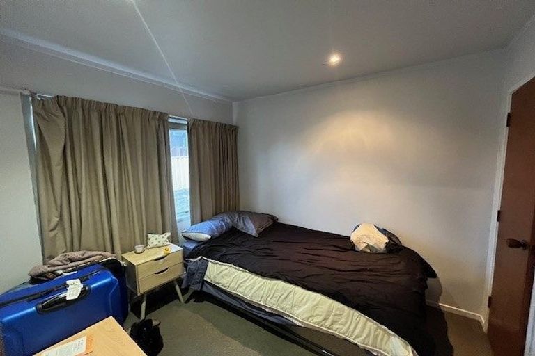 Photo of property in 2/8 Putney Place, Ranui, Auckland, 0612