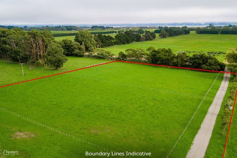 Photo of property in 1511 Kahutara Road, Kahutara, Featherston, 5772