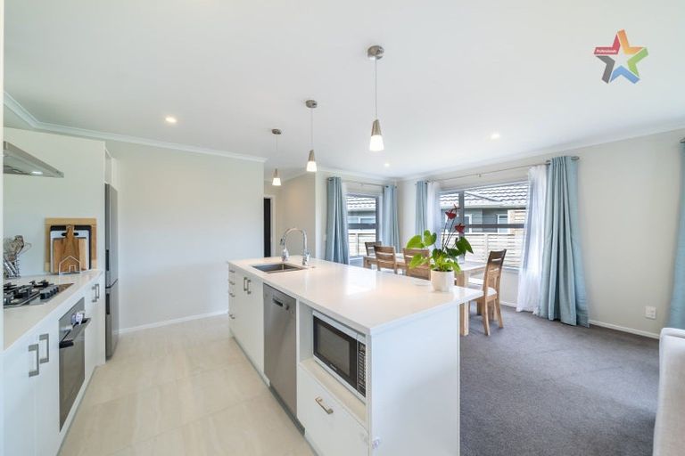Photo of property in 169 Waipounamu Drive, Kelson, Lower Hutt, 5010
