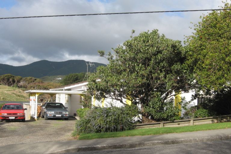 Photo of property in 38 Kiwi Road, Raumati Beach, Paraparaumu, 5032
