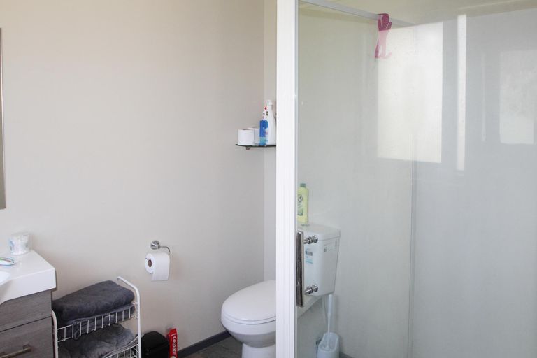 Photo of property in 22 Kinnaird Street, Herbert, Oamaru, 9495