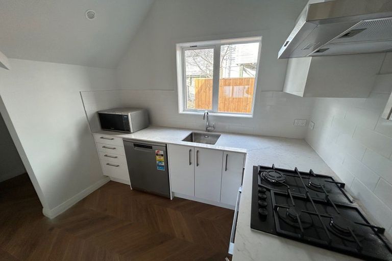 Photo of property in 8 Wilkinson Street, Oriental Bay, Wellington, 6011