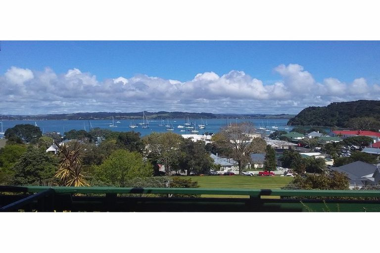 Photo of property in 2 Ashby Street, Russell, 0202