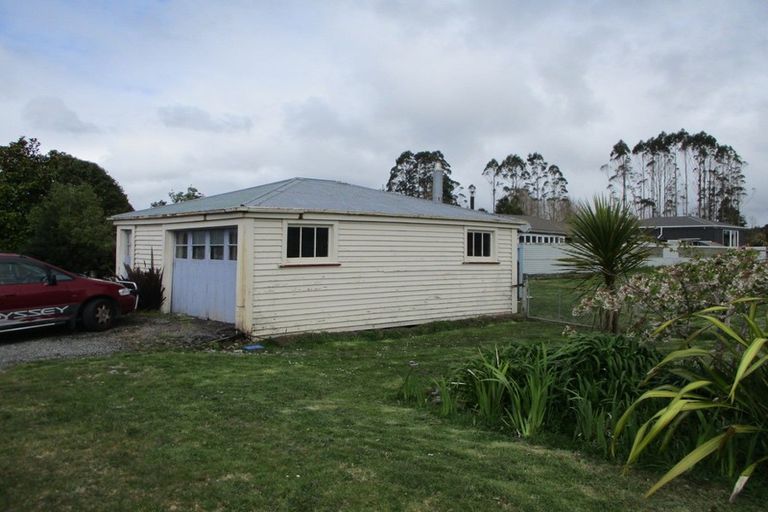 Photo of property in 76 Tui Street, Kumara, 7832