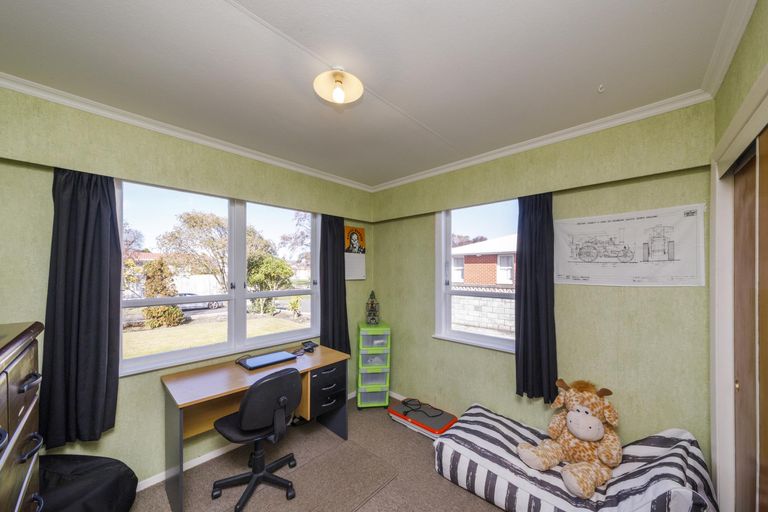 Photo of property in 11 Anakiwa Street, Kelvin Grove, Palmerston North, 4414