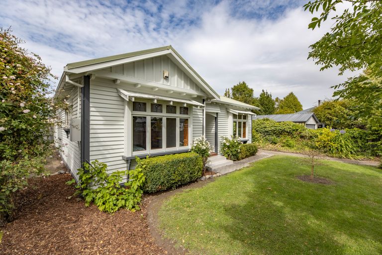 Photo of property in 120 Warrington Street, Mairehau, Christchurch, 8013