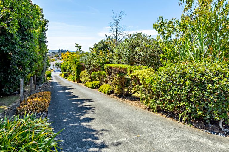 Photo of property in 1/580 Massey Road, Mangere, Auckland, 2022