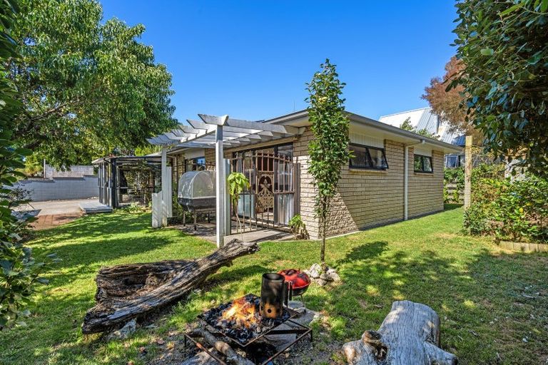 Photo of property in 4 Oropi Road, Greerton, Tauranga, 3112