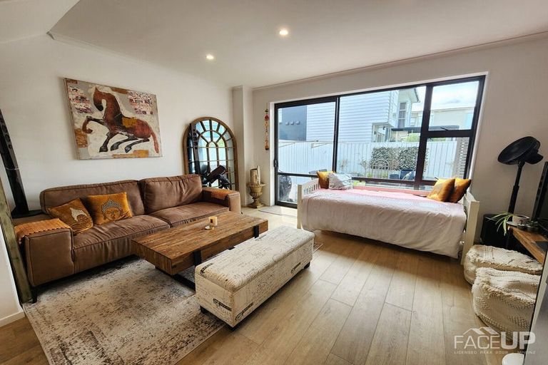 Photo of property in 28c Ian Morrison Road, Hobsonville, Auckland, 0616