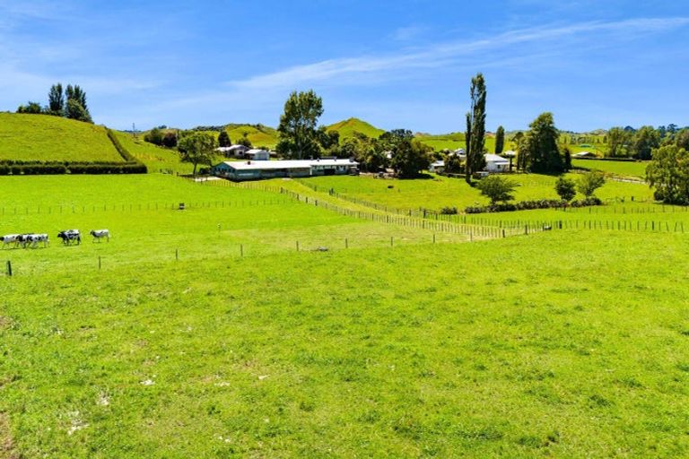 Photo of property in 12 Toko Road, Toko, Stratford, 4392