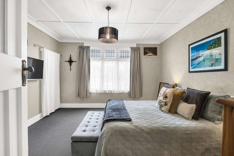 Photo of property in 28 Carlton Avenue, Gonville, Whanganui, 4501