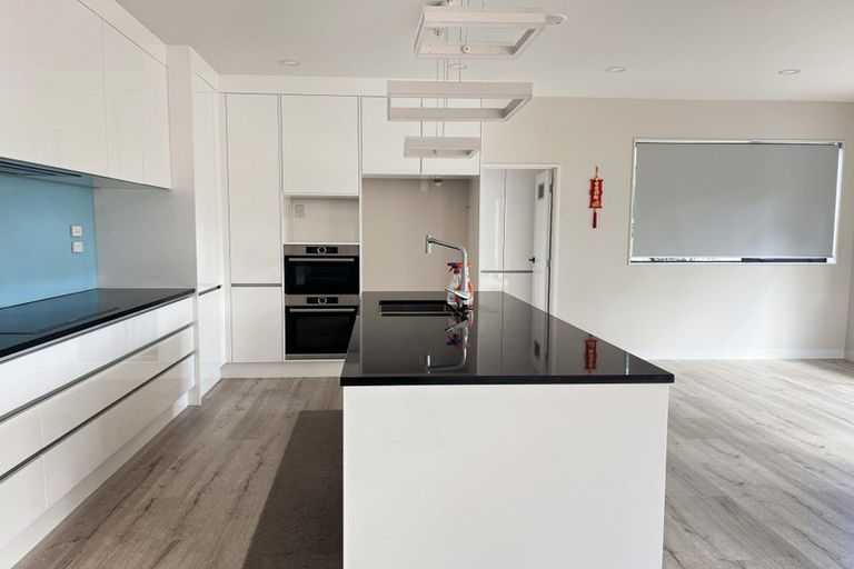 Photo of property in 138 Greenhithe Road, Greenhithe, Auckland, 0632