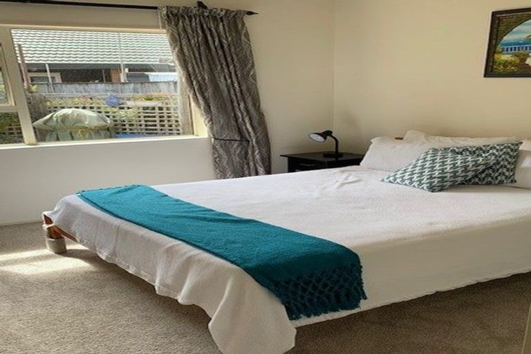 Photo of property in 70 Campbell Avenue, Paraparaumu, 5032