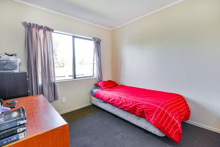 Photo of property in 423a Massey Street, Akina, Hastings, 4122