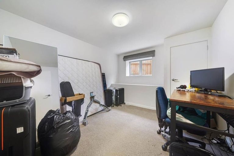 Photo of property in 582 Massey Road, Mangere, Auckland, 2022