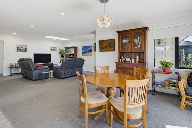 Photo of property in 41 Ara Drive, Redwoodtown, Blenheim, 7201