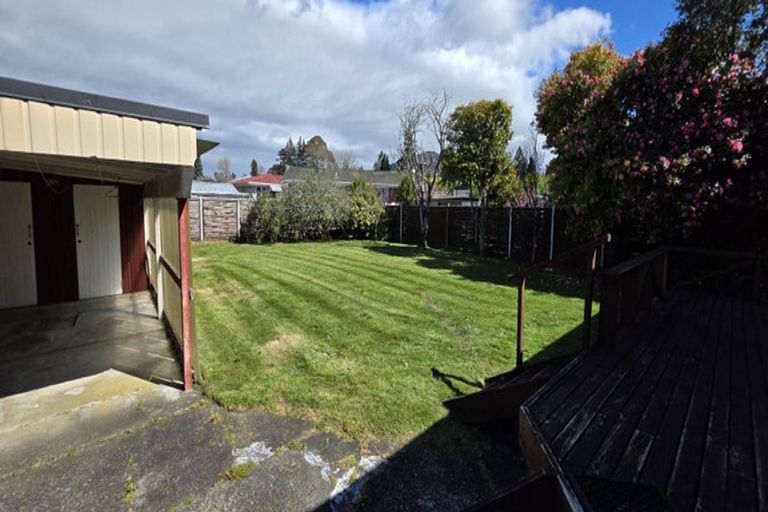 Photo of property in 12 Martin Street, Utuhina, Rotorua, 3015