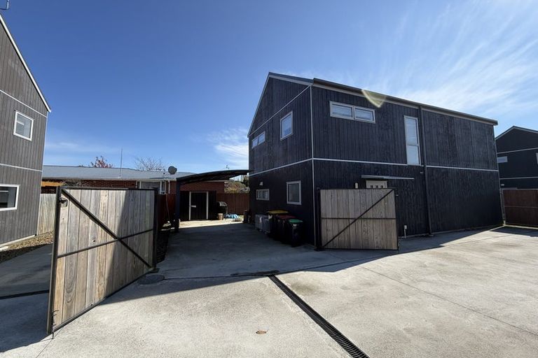 Photo of property in 2/9 Ottawa Road, Wainoni, Christchurch, 8061