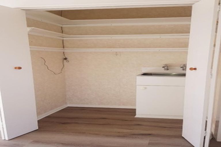 Photo of property in 51b Gemstone Drive, Birchville, Upper Hutt, 5018