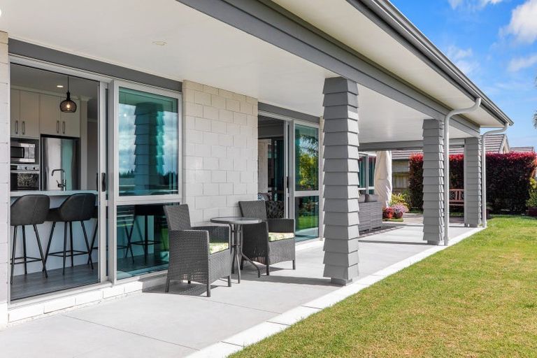 Photo of property in 6 Louise Drive, Ohauiti, Tauranga, 3112