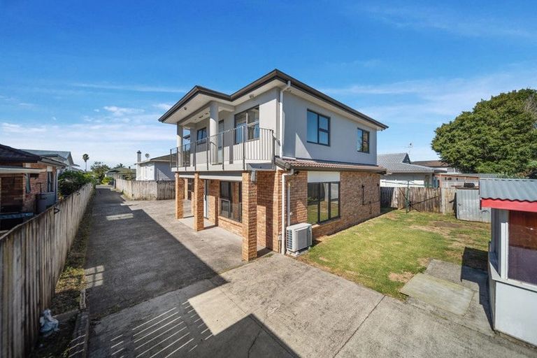 Photo of property in 12a Freyberg Avenue, Papatoetoe, Auckland, 2104