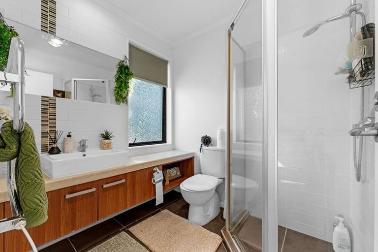 Photo of property in 41 Bruce Pulman Drive, Takanini, 2112