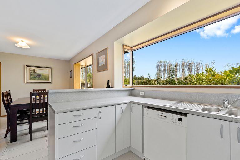 Photo of property in 2/236 Springston Rolleston Road, Rolleston, Christchurch, 7674