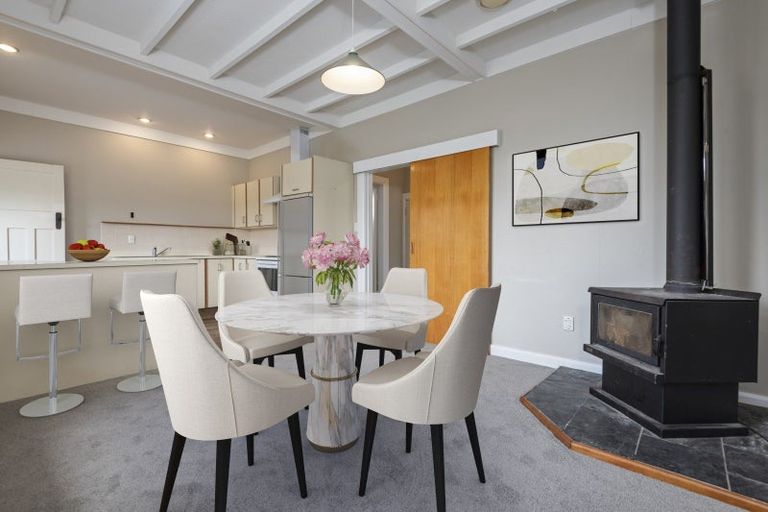 Photo of property in 46 Manson Street, Terrace End, Palmerston North, 4410