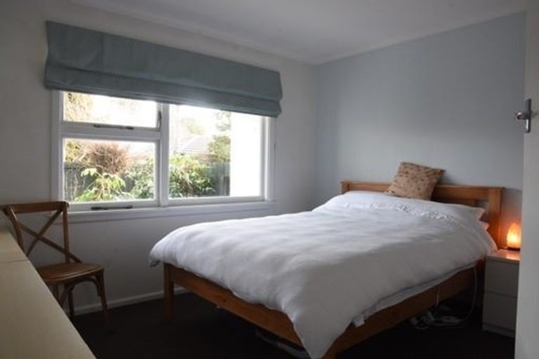 Photo of property in 2/15 Jeffreys Road, Fendalton, Christchurch, 8052