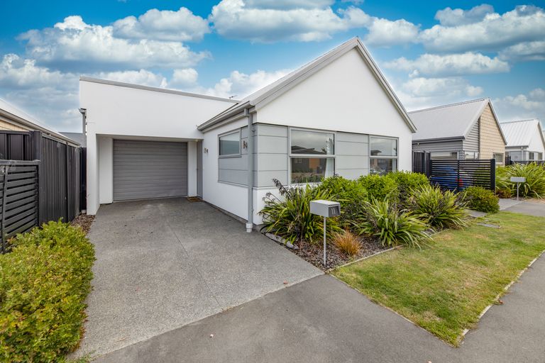Photo of property in 11 Waiotahi Road, Kaiapoi, 7630