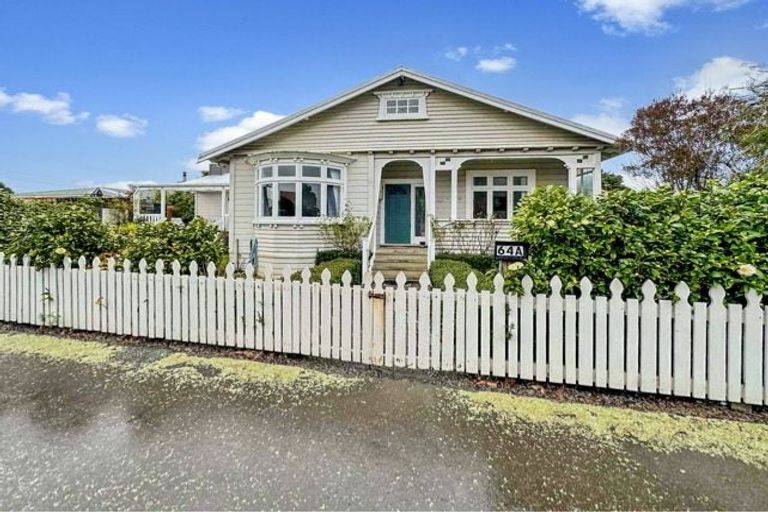 Photo of property in 64a Cologne Street, Martinborough, 5711