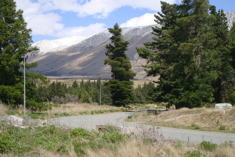 Photo of property in 98 Ohau Drive, Lake Ohau, Twizel, 9412