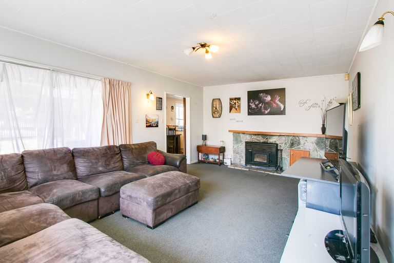 Photo of property in 68 Middle Road, Havelock North, 4130