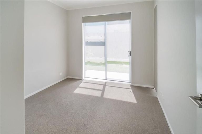 Photo of property in 54 Bomb Point Drive, Hobsonville, Auckland, 0616