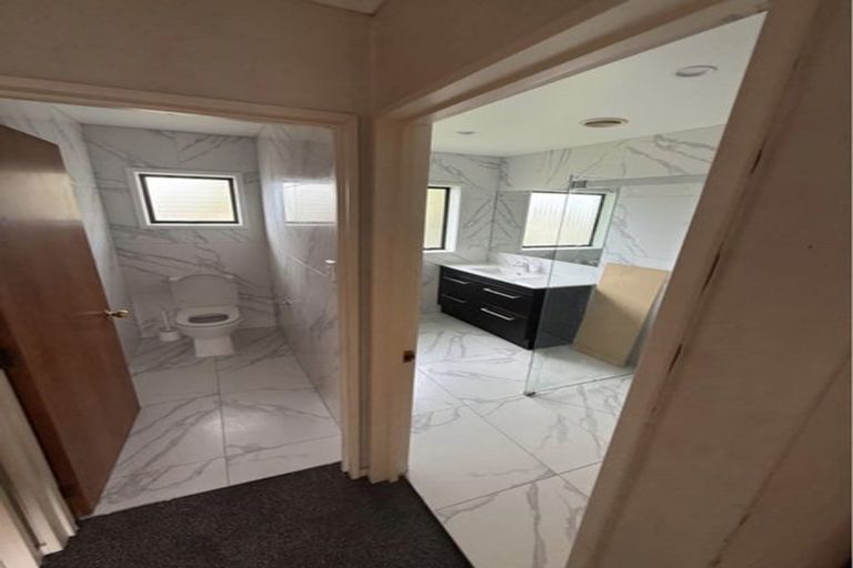 Photo of property in 6/116 Titirangi Road, New Lynn, Auckland, 0600