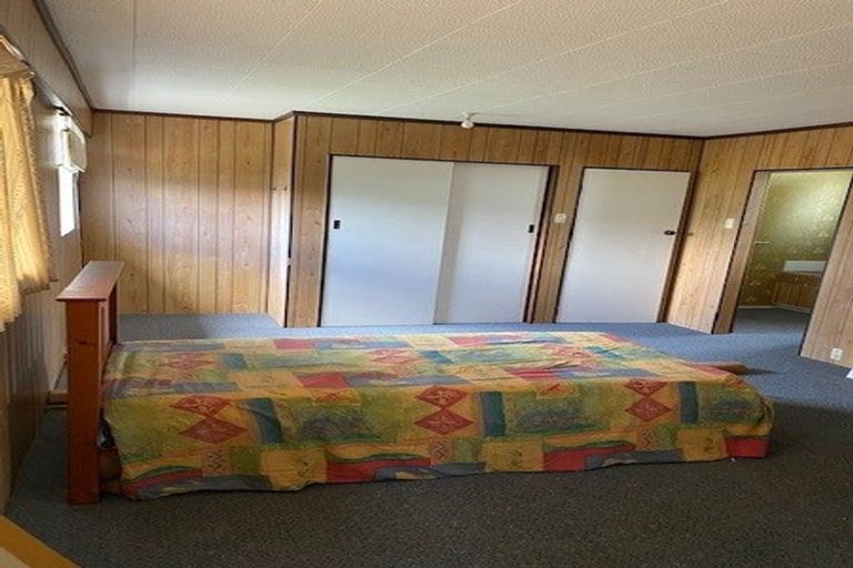 Photo of property in 1/22 Captain Scott Road, Glen Eden, Auckland, 0602