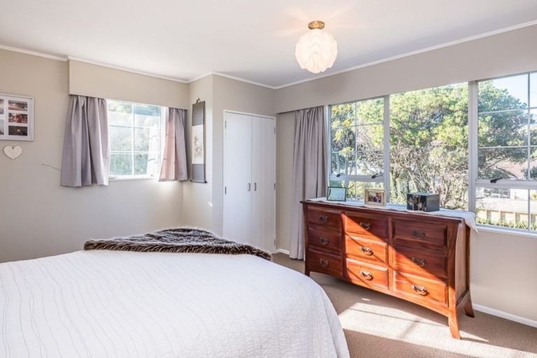 Photo of property in 6 Hicks Crescent, Waikanae Beach, Waikanae, 5036