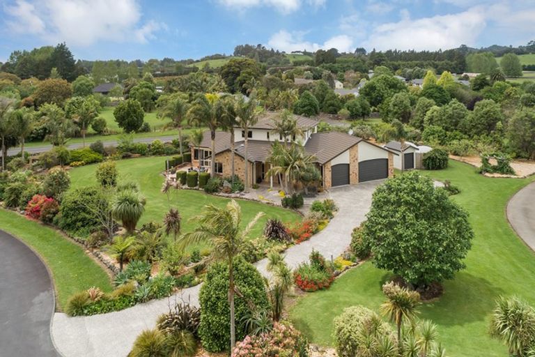 Photo of property in 7 Cairn Way, Te Kamo, Kamo, 0185