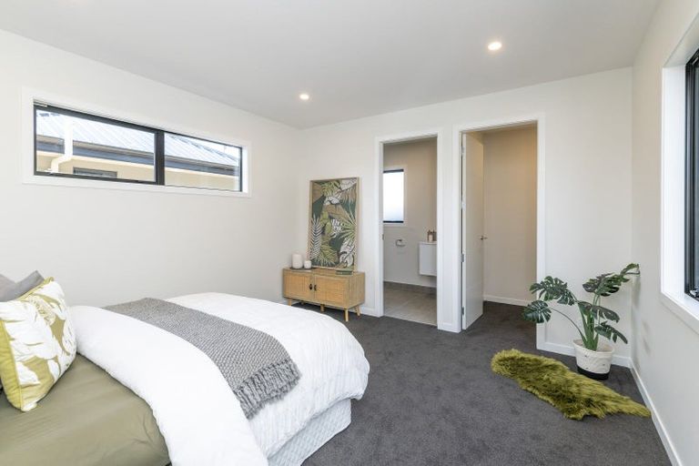 Photo of property in 108b Weraroa Road, Levin, 5510