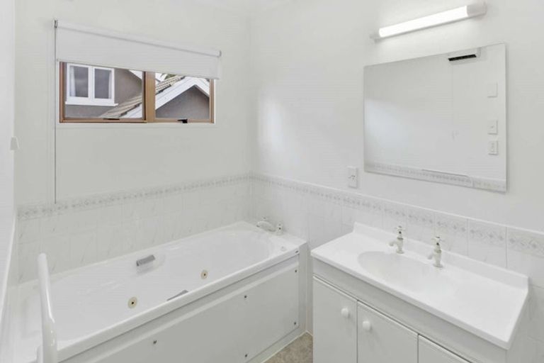 Photo of property in 3/27 Willow Avenue, Hannahs Bay, Rotorua, 3010