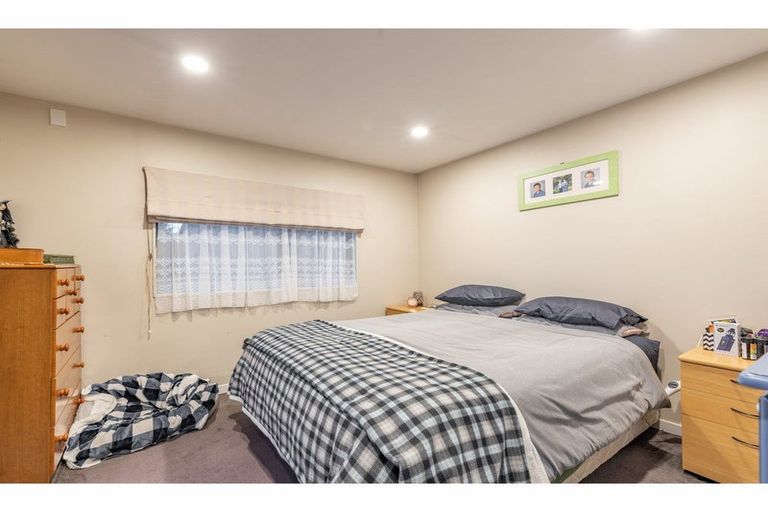 Photo of property in 205 High Street, Oxford, 7430