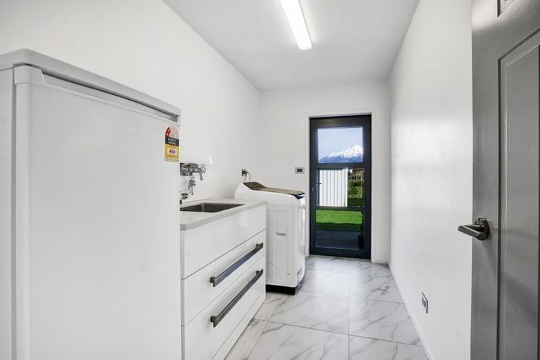 Photo of property in 60 Monmouth Road, Pembroke, Stratford, 4394