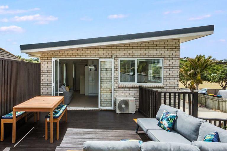 Photo of property in 120b Main Road, Titahi Bay, Porirua, 5022