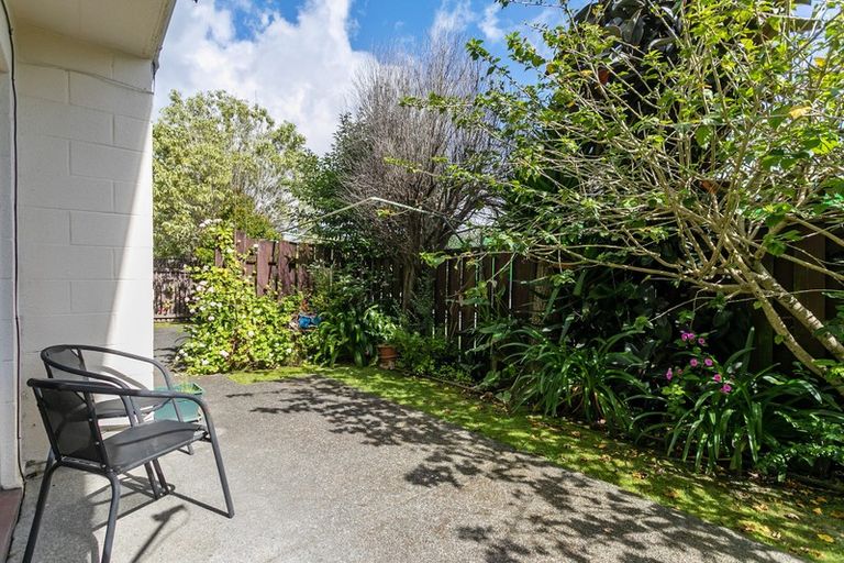 Photo of property in 4/773 Beach Road, Browns Bay, Auckland, 0630