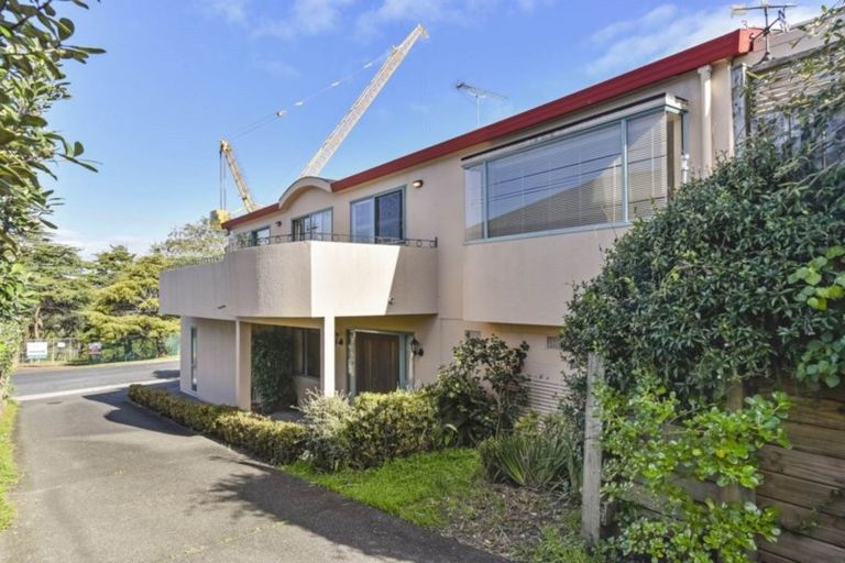 Photo of property in 1/6 Ngataringa Road, Devonport, Auckland, 0624