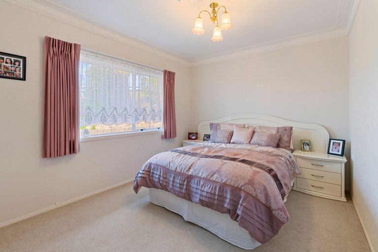 Photo of property in 34 Cherrington Road, Clevedon, Papakura, 2582