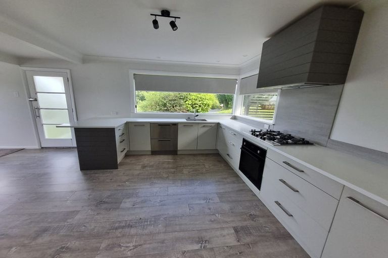 Photo of property in 22 Ocean View Road, Ravensbourne, Dunedin, 9022