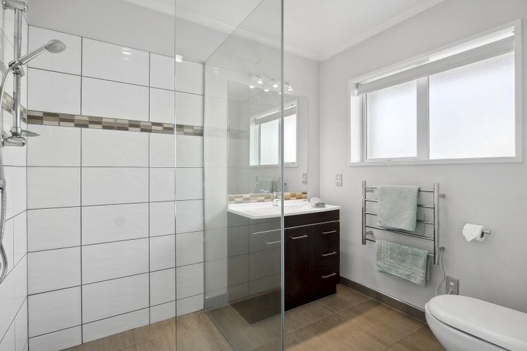 Photo of property in 10b Reid Avenue, Mosgiel, 9024