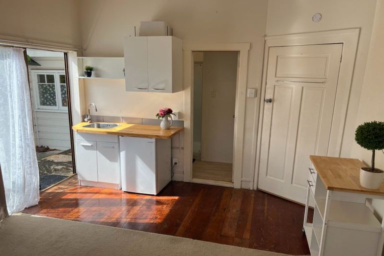 Photo of property in 120 Gray Avenue, Papatoetoe, Auckland, 2024