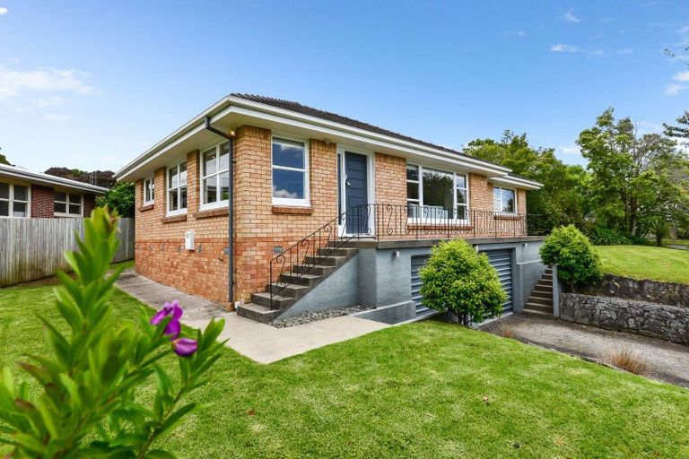Photo of property in 6 Mcgregor Place, Hillcrest, Hamilton, 3216